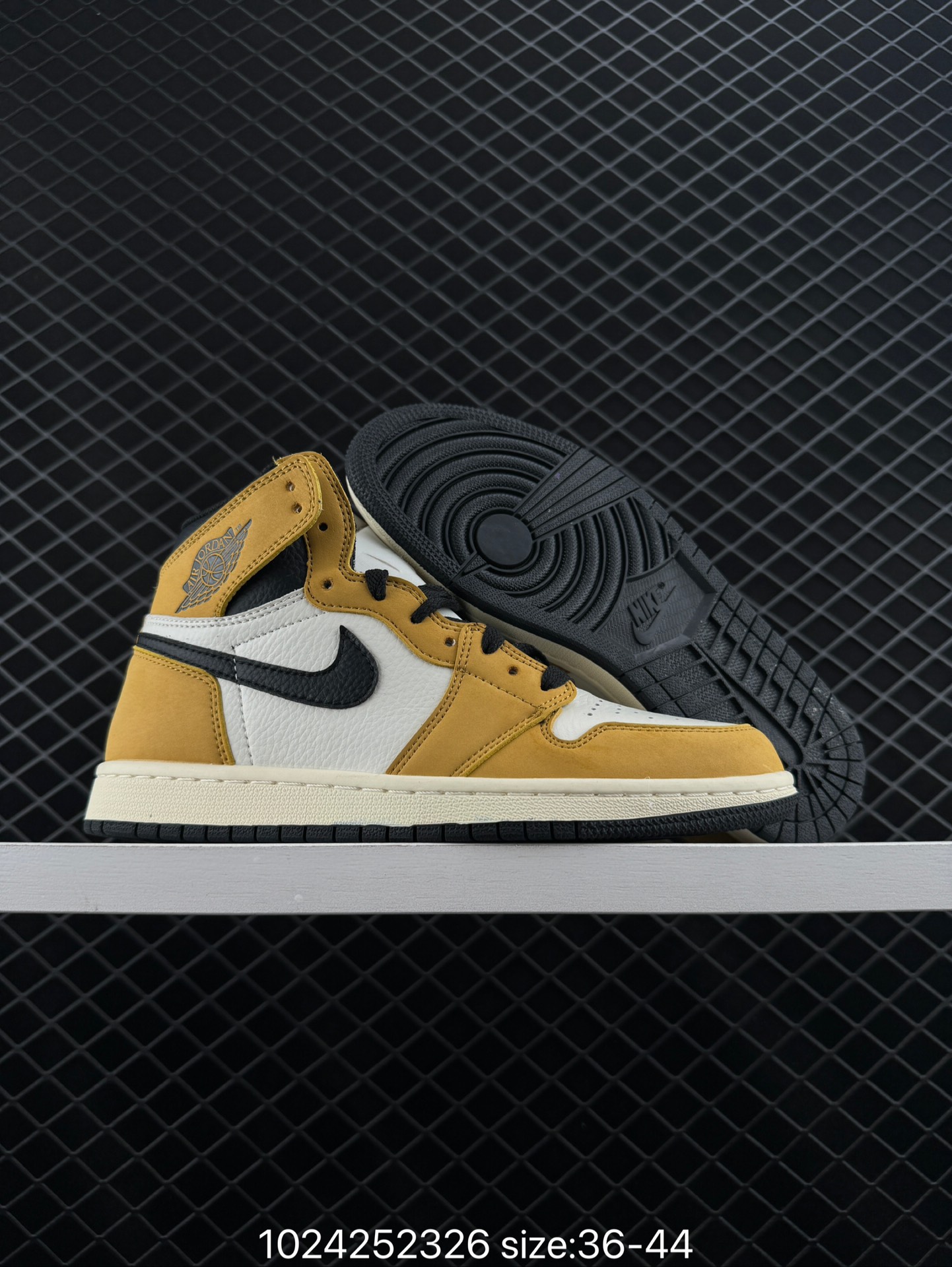 Nike AIR JORDAN 1 RETRO HIGH